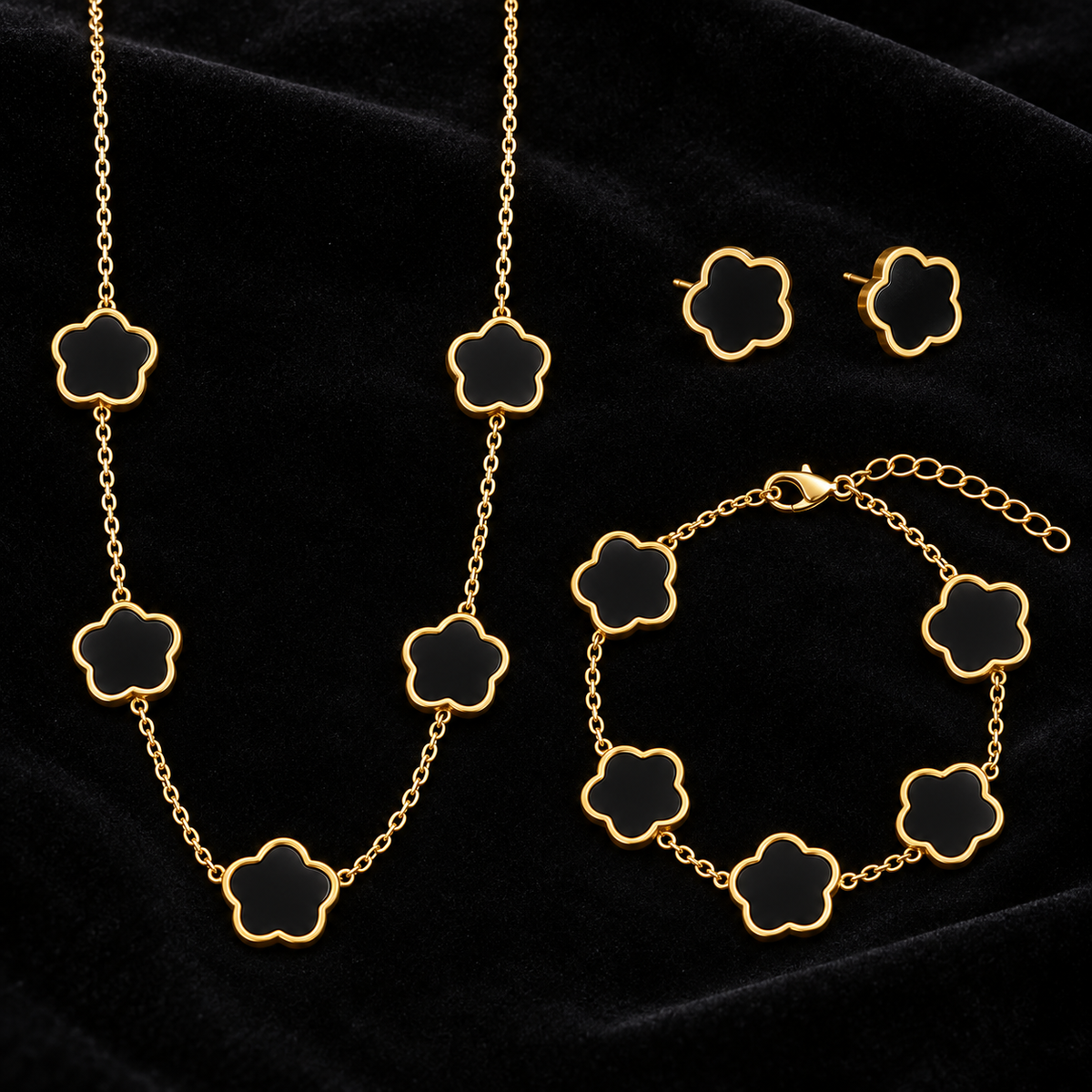 Conjunto Colar, Pulseira e Brincos com Flores Pretas