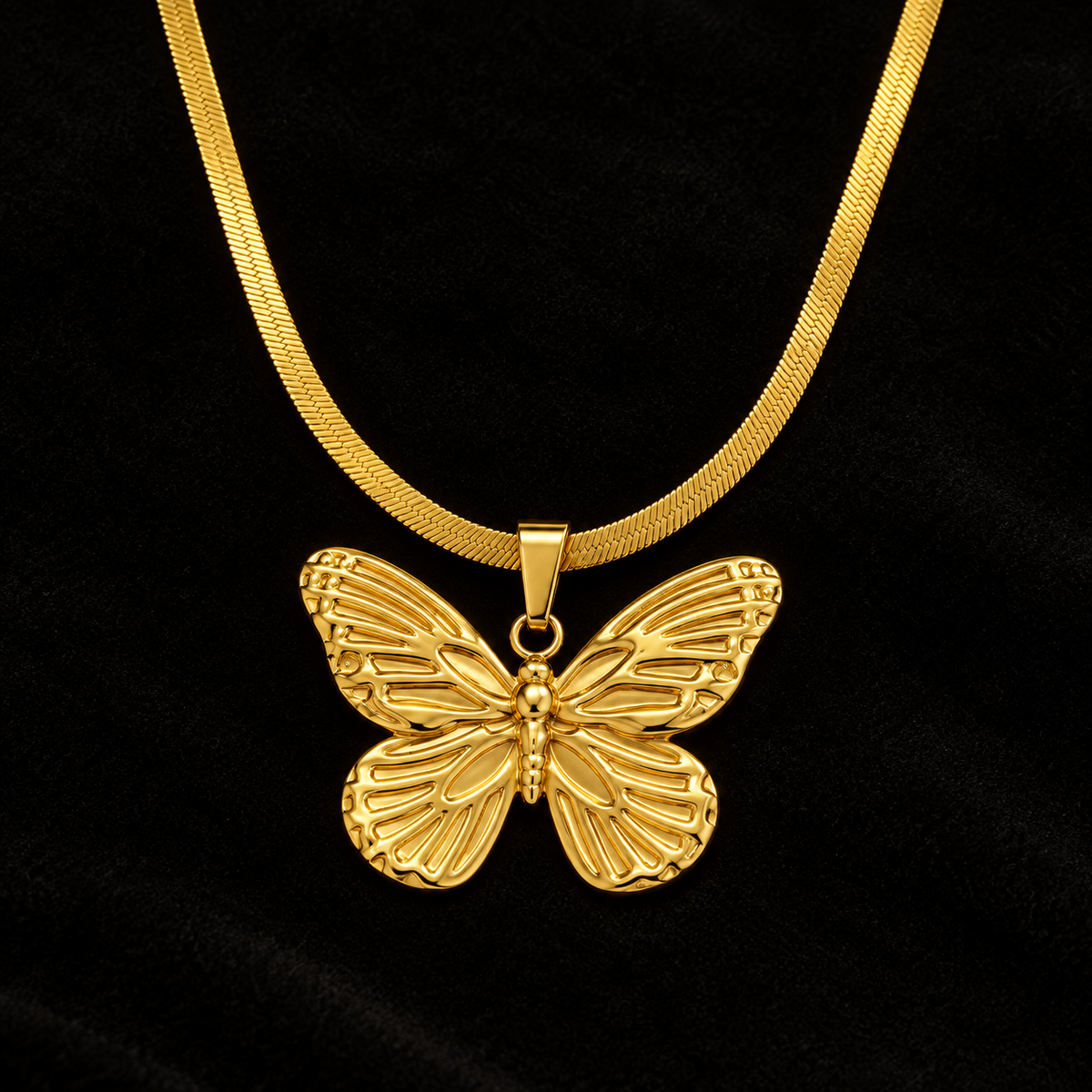 Conjunto Colar e Brincos Borboleta Dourada