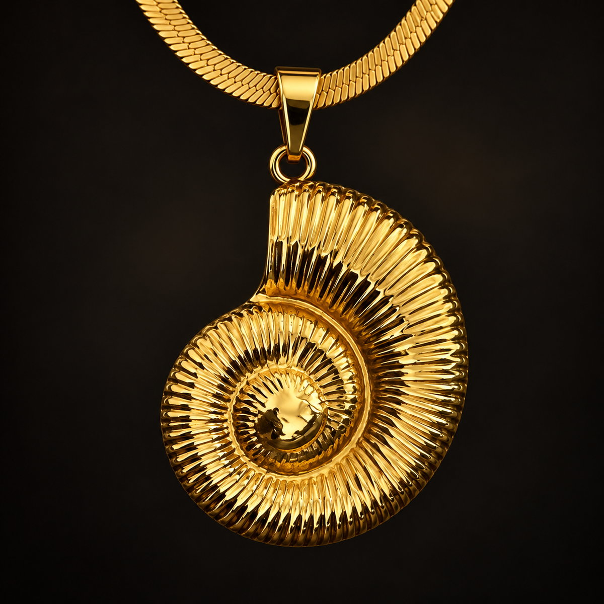 Conjunto Colar e Brincos Concha Espiral Dourada