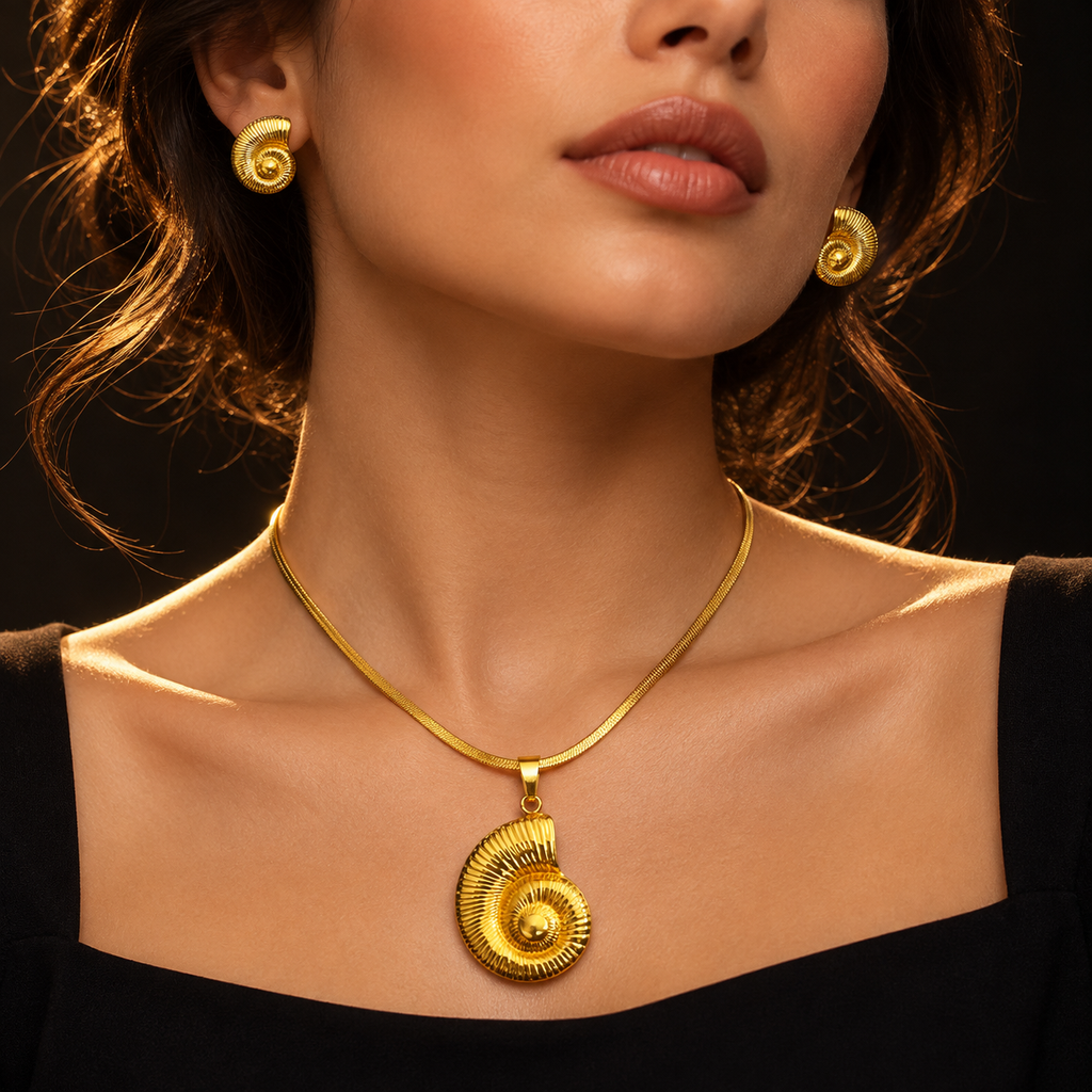 Conjunto Colar e Brincos Concha Espiral Dourada