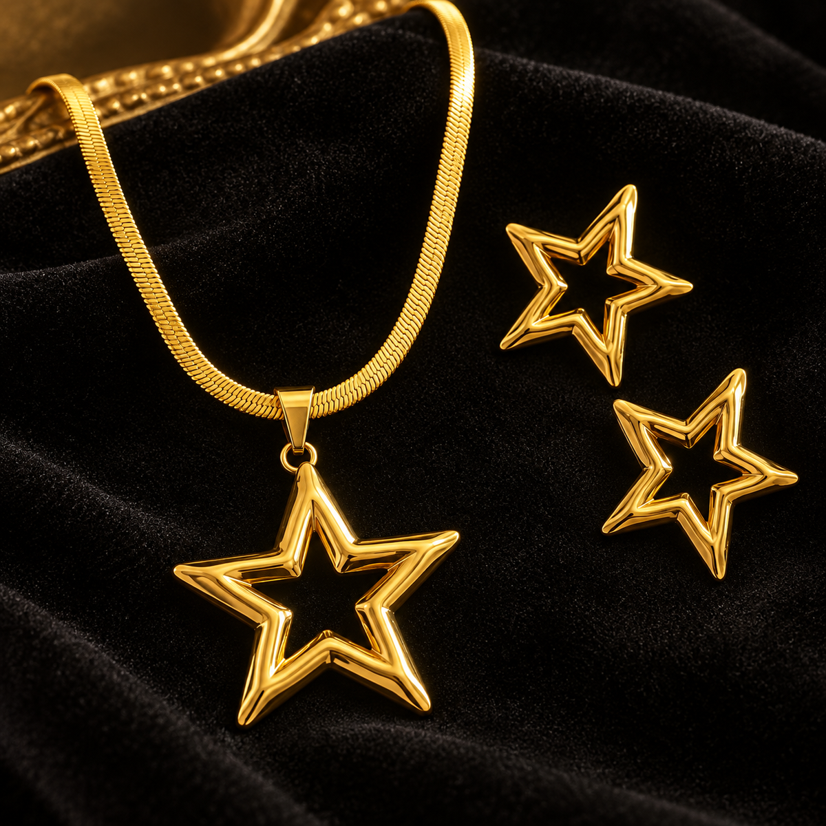 Conjunto Colar e Brincos Estrela Dourada