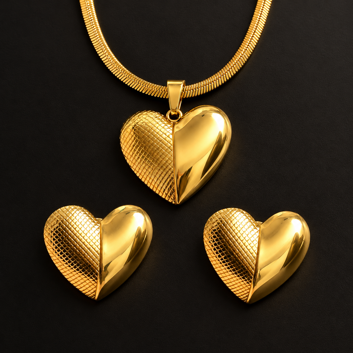 Conjunto Dourado Corações com Colar e Brincos