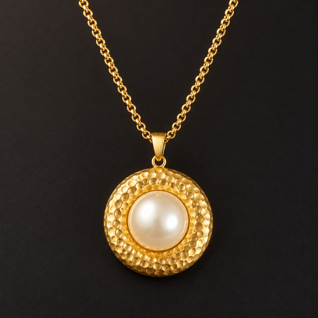 Conjunto Dourado com Efeito Pérola - Colar, Brincos e Anel