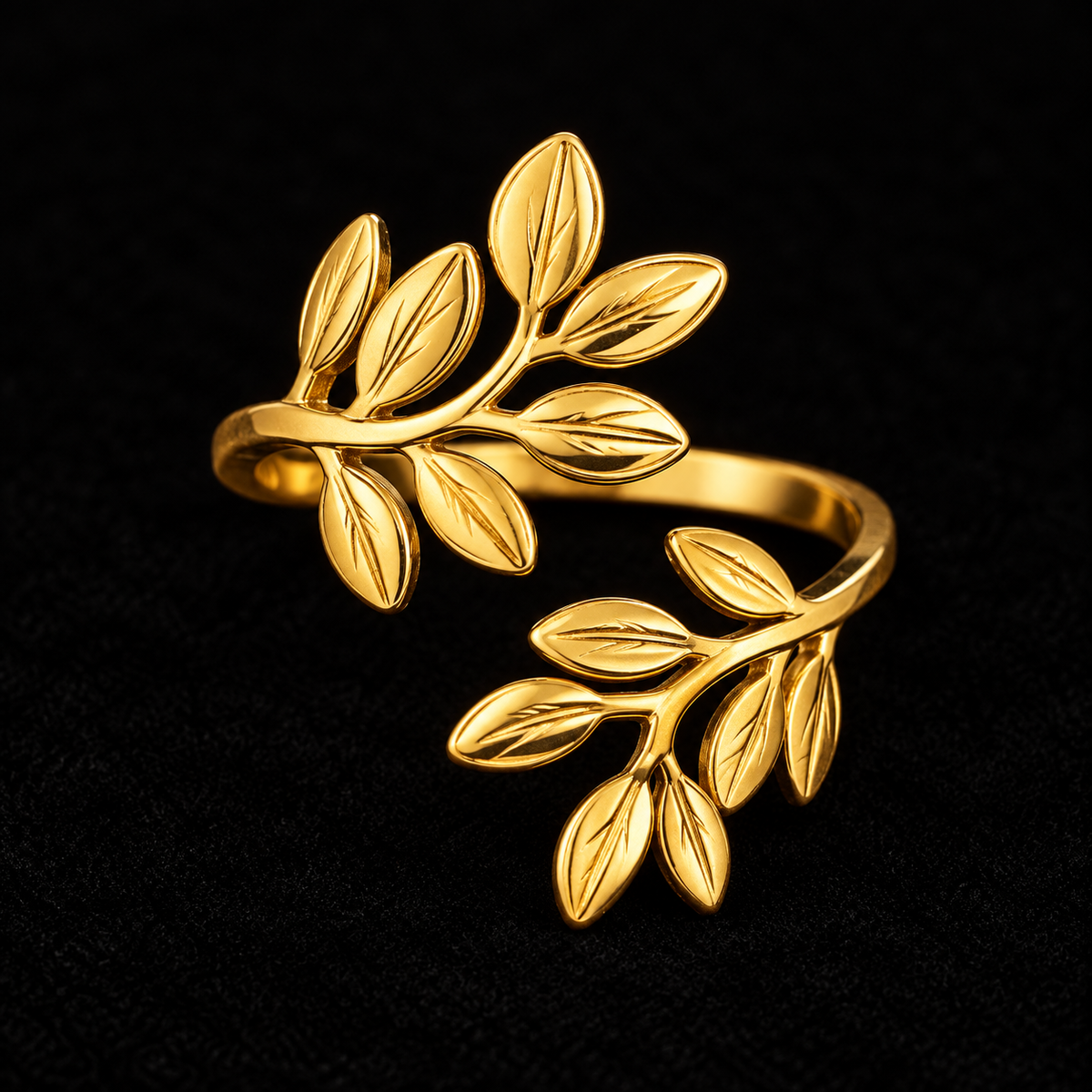 Anel Dourado Ramos de Folhas
