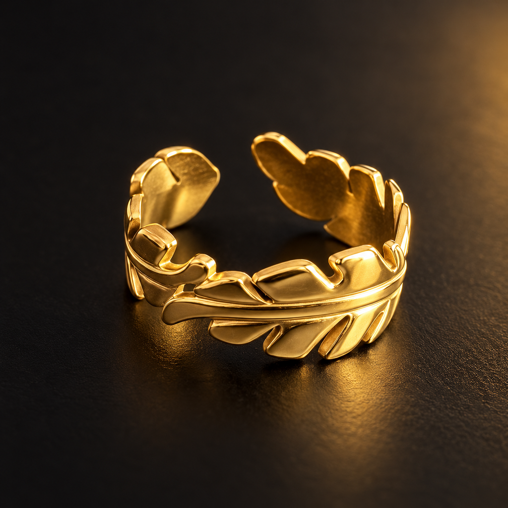 Anel Dourado Folha Escultural