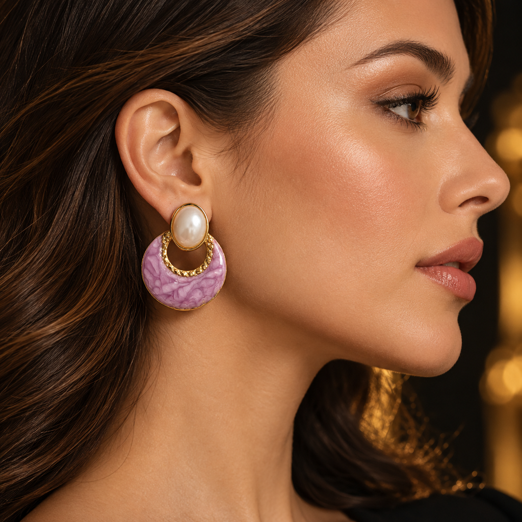 Brincos Rosa Marmoreado com Detalhe Oval Branco
