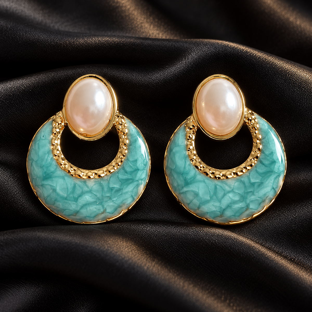 Brincos Azul-Turquesa Marmoreado com Detalhe Oval Branco